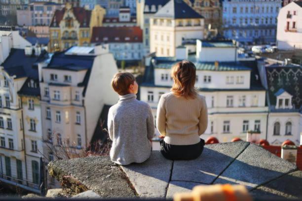 Imperial Apartment In Bohemia Residence By Rentez Karlovy Vary Ngoại thất bức ảnh