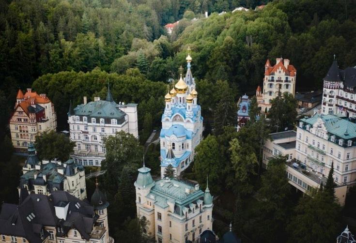Imperial Apartment In Bohemia Residence By Rentez Karlovy Vary Ngoại thất bức ảnh