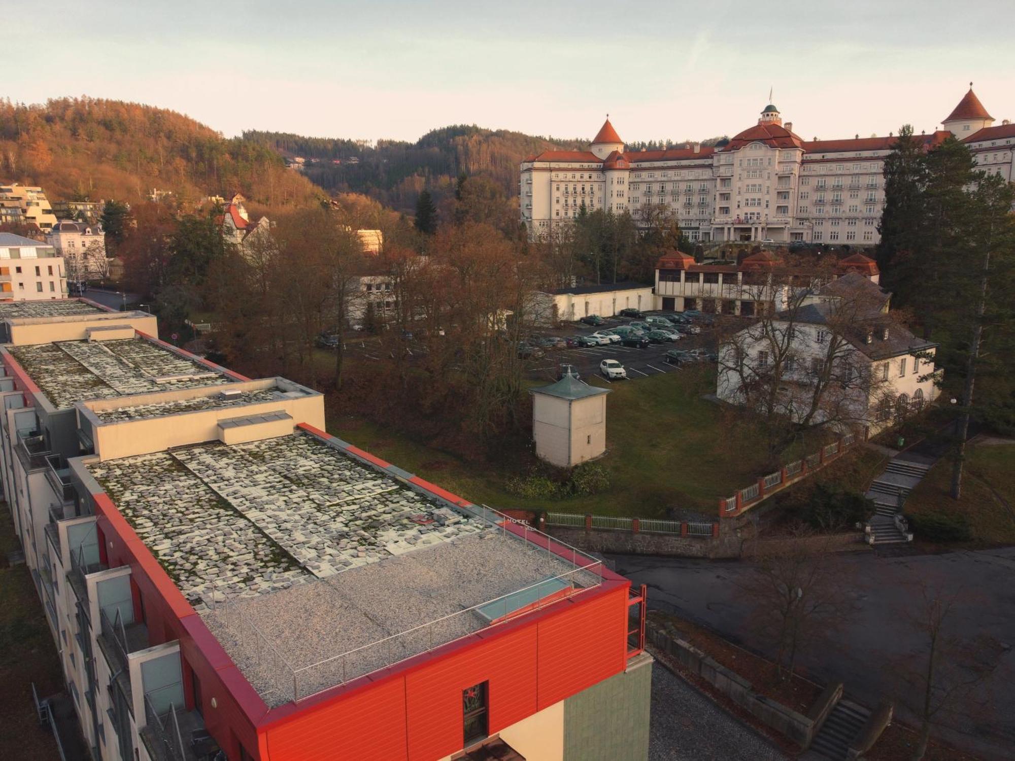 Imperial Apartment In Bohemia Residence By Rentez Karlovy Vary Ngoại thất bức ảnh
