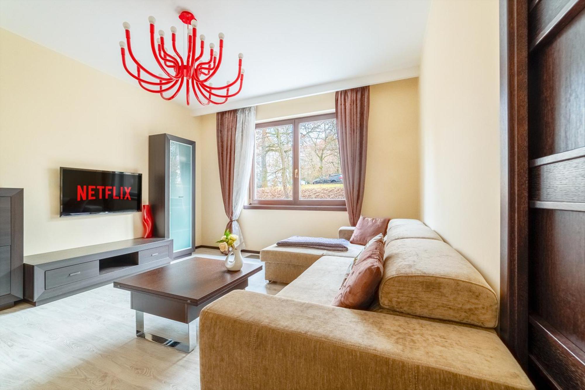 Imperial Apartment In Bohemia Residence By Rentez Karlovy Vary Ngoại thất bức ảnh